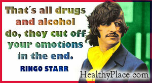 Navdihujoči citat o zlorabi snovi - to počnejo vse droge in alkohol, na koncu ti odsedejo čustva.