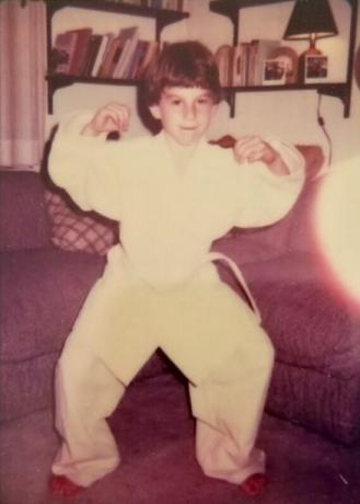 Okrog 8. je Jeff začel svojo ljubezen do karateja in drugih borilnih veščin. Vzel je resno in trdo delal.